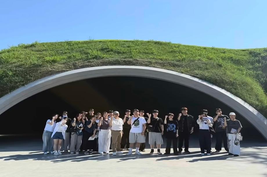 [안토니곰리 디자인 뮤지엄산 답사]